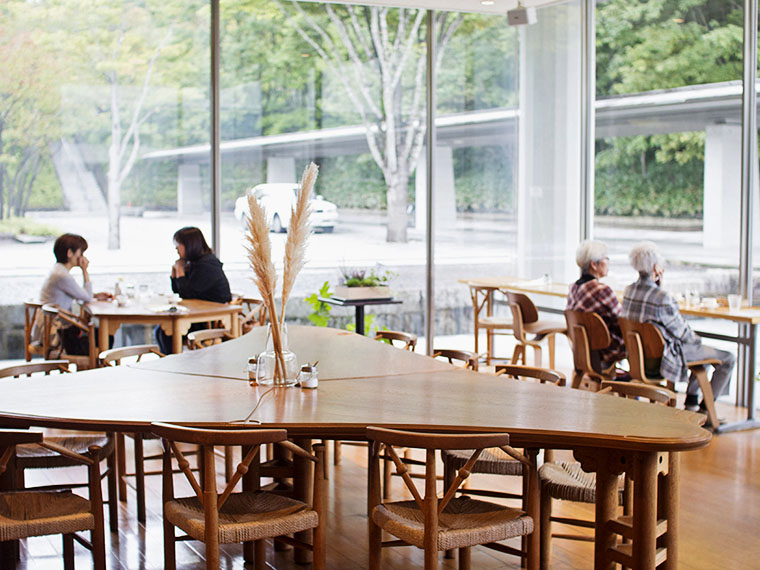 会場となる「juju130CAFE」