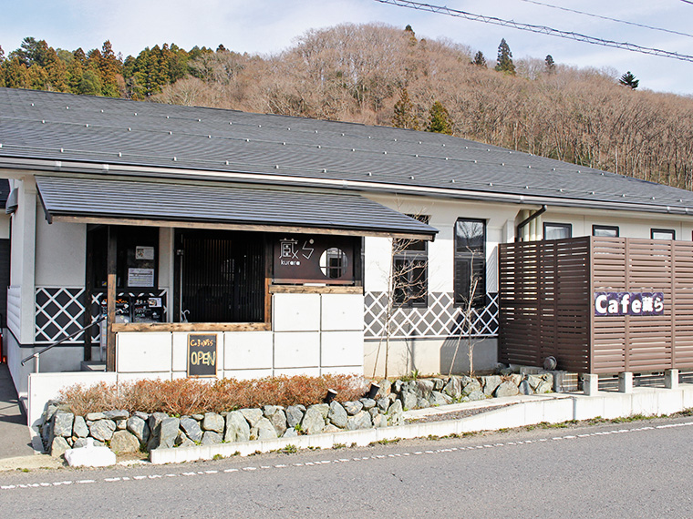 蔵をモチーフにした和テイストな空間