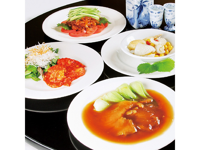 7,000円コースの一例(写真のフカヒレは150g)