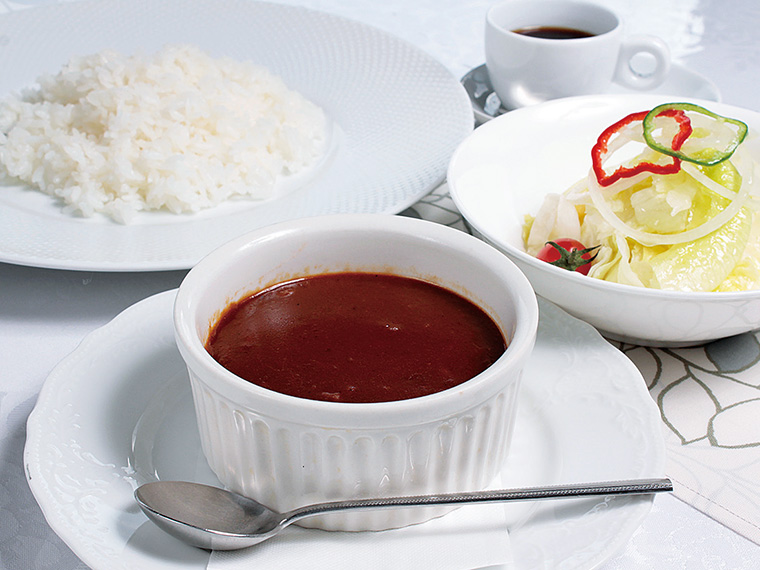 野菜と牛肉の旨みが溶け出し、豊かな味わいの「ハッシュドビーフ（ランチ）」（1,390円）