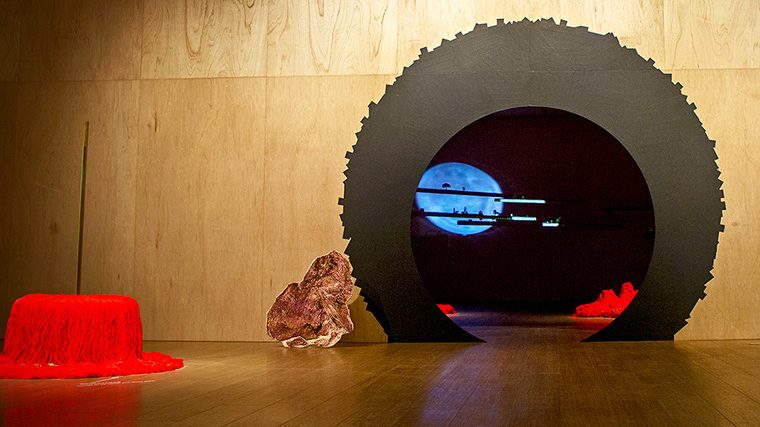 木村剛士《in concrete》(部分)2017/FEI ART MUSEUMでの展示風景