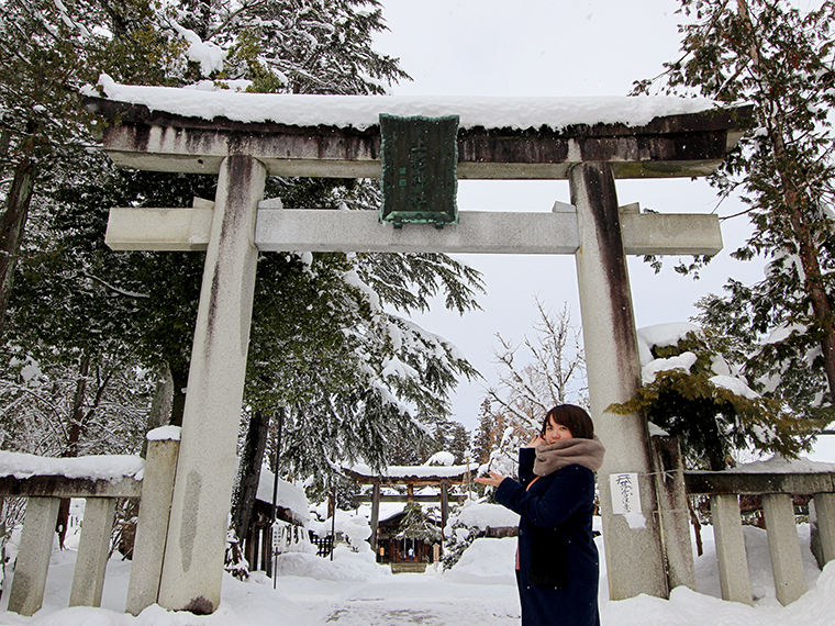 雪もっさもさ