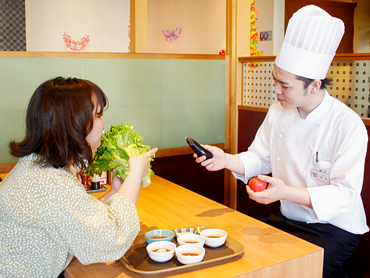 付け合わせの野菜ひとつにも迷いまくる。メニュー考案の難しさを実感