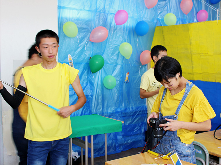 2017年の桃李祭の様子。生徒自身も楽しみながら、学園祭を盛り上げる