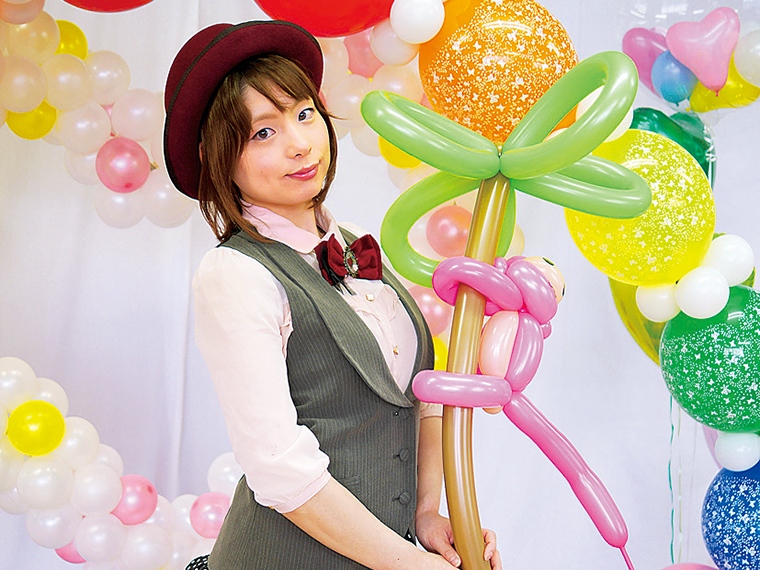 ステージには風船の国のアリスや「マジカルバルルーンYes」らが登場!