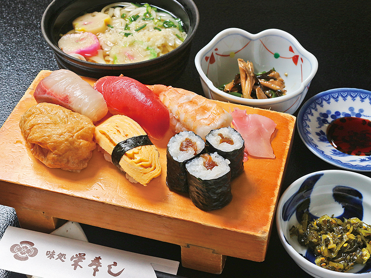 「寿しセット」(1,045円)※内容は仕入れにより変更あり
