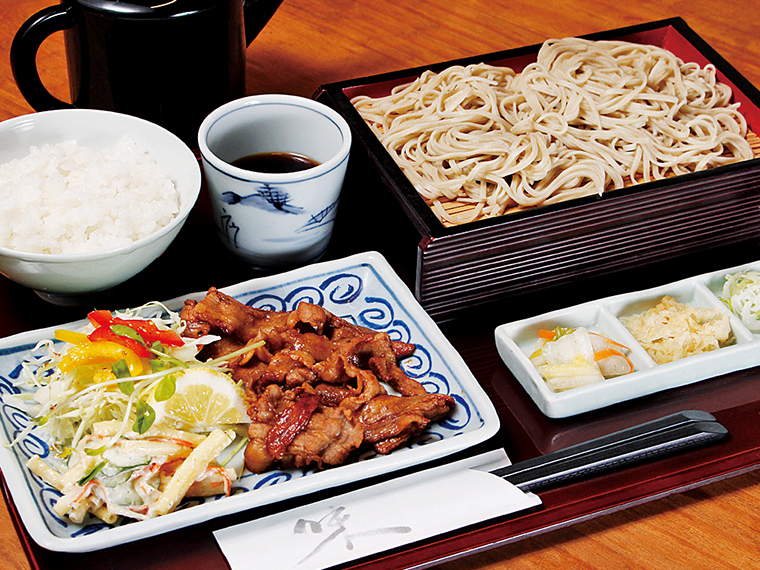 【おかめや本店】生そば、天重など