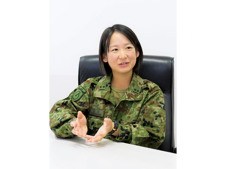 「自分の指揮によってチームが精強になっていくのがやりがいです」と渡辺さん
