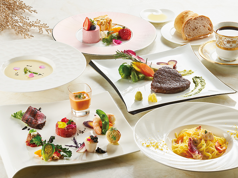 「San filoコース」(5,500円)。3月から5月限定のメニュー。前菜8種盛り合わせ、スープ(魚介スープか旬野菜のポタージュ)、パン、パスタ(ボンゴレビアンコ生パスタ リングイネ)、メイン(福島県産牛フィレ肉のローストか旬魚のブレゼ)、デザート盛り合わせ、有機コーヒーか紅茶がセット。旬を愛で五感で楽しむ