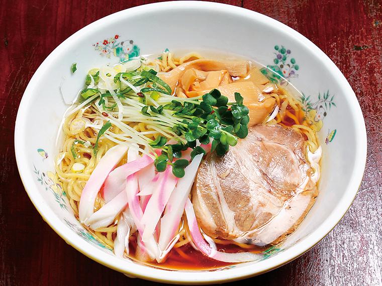 店内で食べられる「宝ソバ(油ソバ)」 (700円)