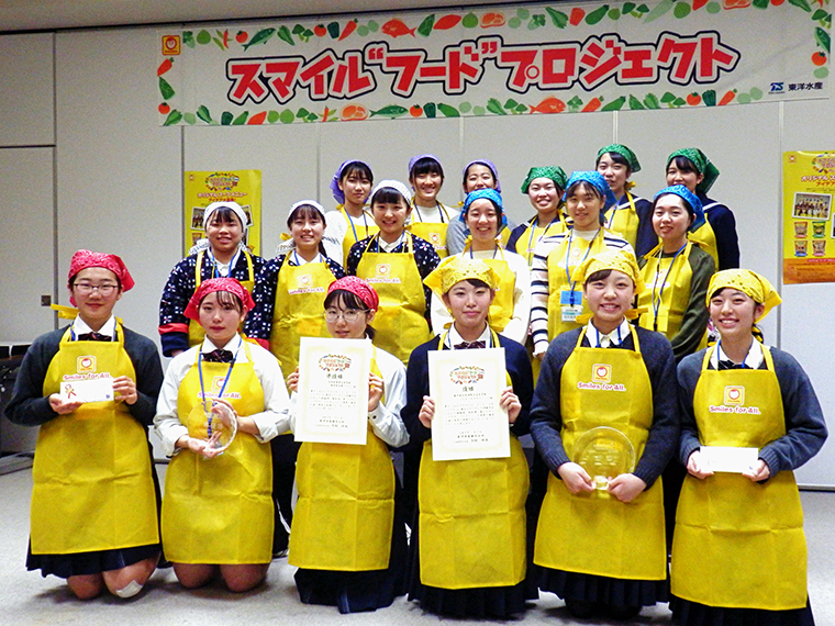 昨年は、岩手県立紫波総合高等学校のチームによる「岩手のじゃじゃ!鶏蛋湯(チータンタン)」が優勝。2020年10月に商品化し、東北地区限定で発売を予定している