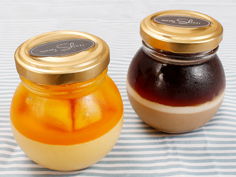 「マンゴープリン」(400円)「コーヒーゼリー」(357円)