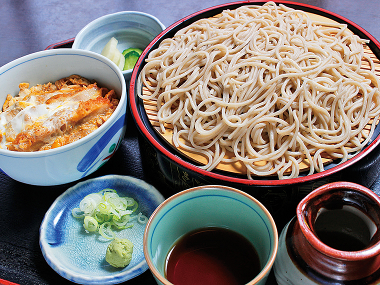 「ランチセット（ミニヒレカツ丼セット）」（770円）