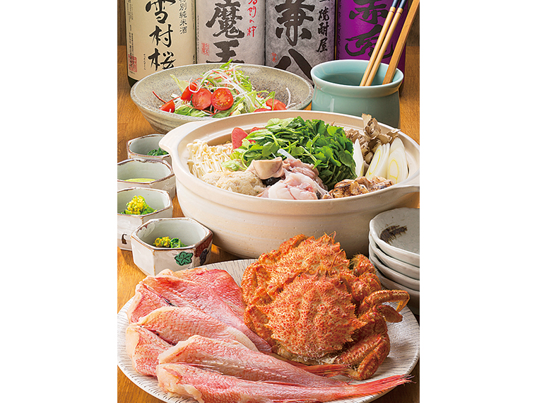 料理経験の長い店主が作る本格的な和食は人気で常連客も多い。オススメは「会津馬刺(ロース2人前)」(2,070円)。料理の内容は季節によって変更するので飽きずに楽しめる