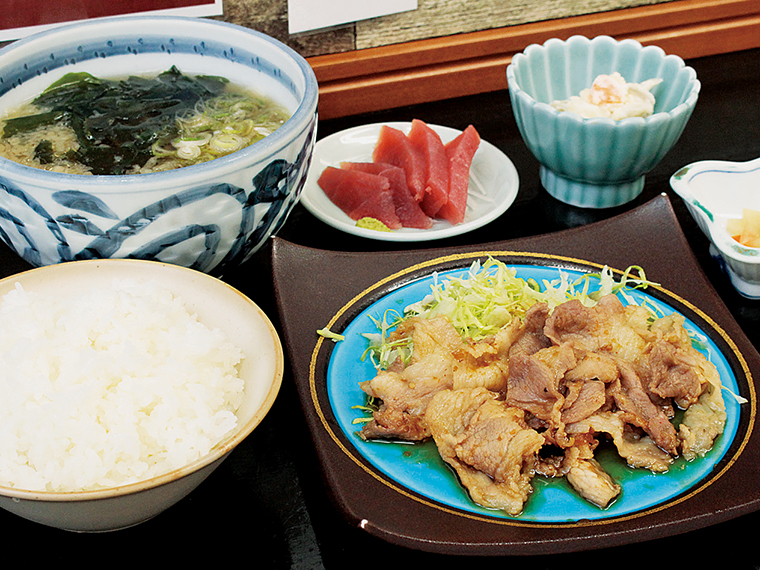 「ランチセット」(726円)※提供は11:00〜14:00、なくなり次第終了。内容は日替わり