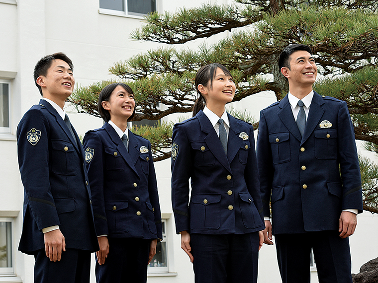 警察学校では、全寮制の集団生活を通じ、同期生との絆や連帯意識を感じることができる