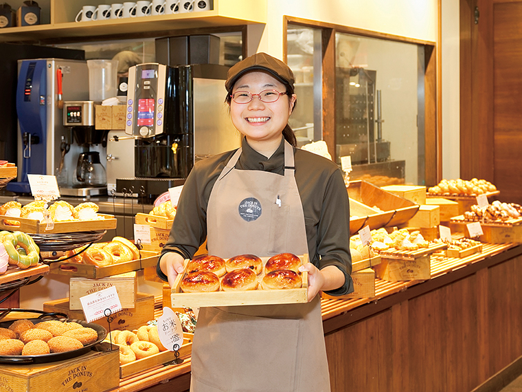 社員一人ひとりが各々の個性を生かして、夢に向かってチャレンジするのが『Oomiグループ』の魅力だ