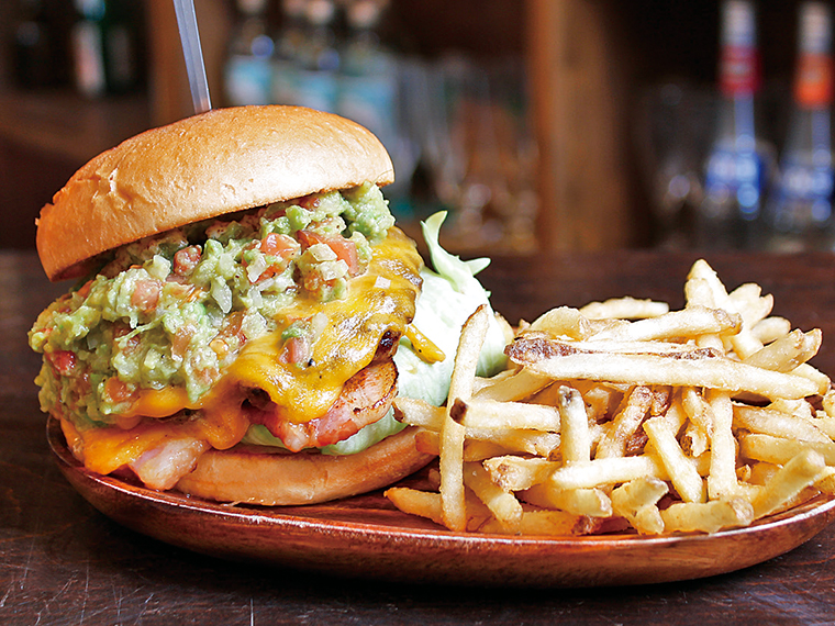 「カリフォルニアバーガー ( ポテト・ドリンクセット)」(1,400円)※なくなり次第終了