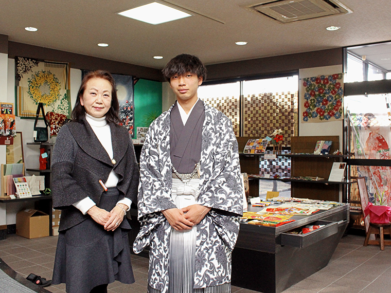 店内には和小物もいっぱい!