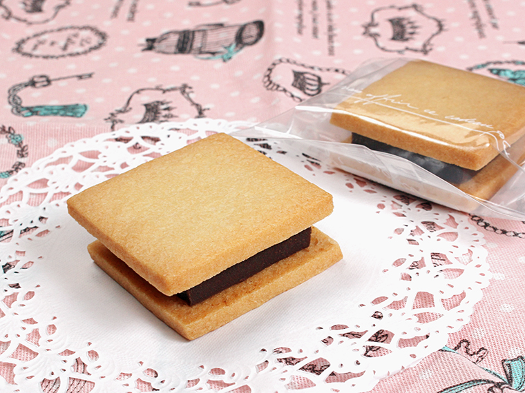 「生チョコサンド 」（300 円）