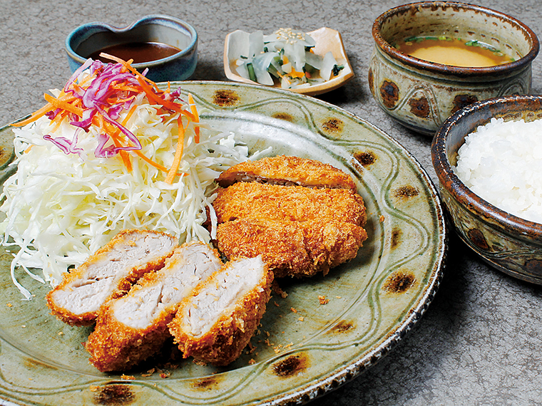 「ヒレカツランチ」(950円)※メニューは日替わり