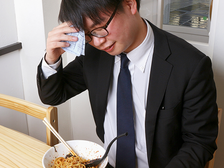 ハンカチ必須。混ぜてから食べよう。唐辛子は掘っても掘っても出てきました