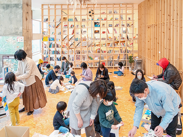 前回の様子。伸び伸びと制作できる