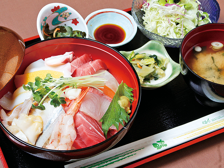 「海鮮丼」(1,000円)。仕入れにより内容が替わる場合あり