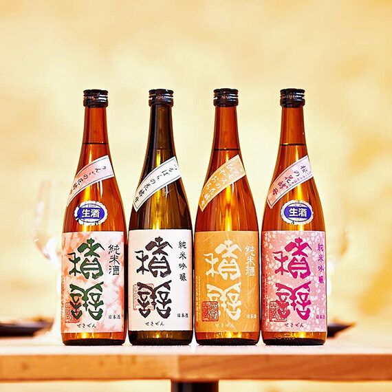 花酵母で作られた希少な長野県の地酒「積善」。使う花の酵母によって、味わいが変わる