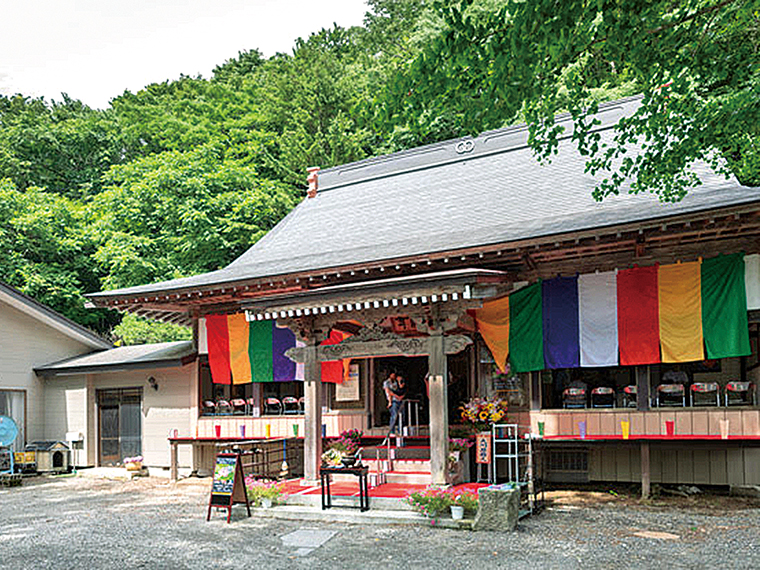 仏教音楽コンサートなど、お寺を身近に感じる行事なども開催。福島県内各地から参加者が集まる