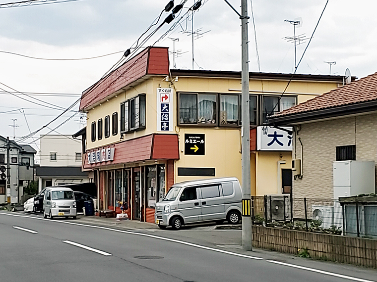 まずは「大沼精肉店」さんを目印に進むとわかりやすいです