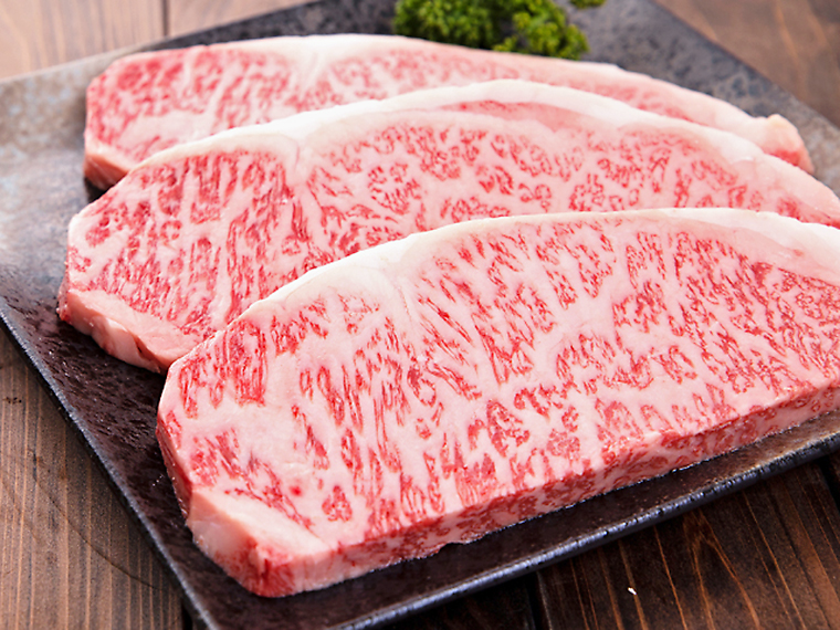 【10ポイントコース】「福島牛」ステーキ用・焼肉用+「福､笑い」2kg+道の駅ふくしま商品券5000円分［2名］