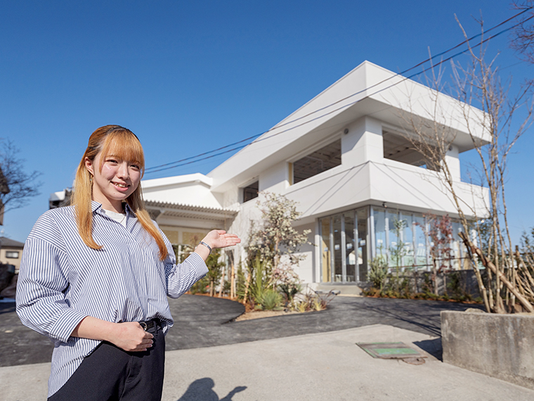 本社工場をリノベーションした建物