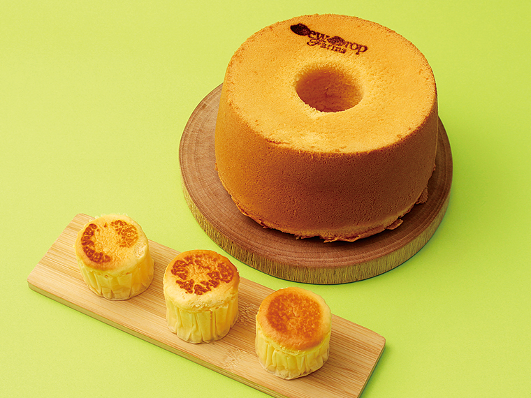 「米粉のシフォンケーキ(ぷれーん)」(760円)、「米粉ふわとろちーずしふぉん」(1個160円)