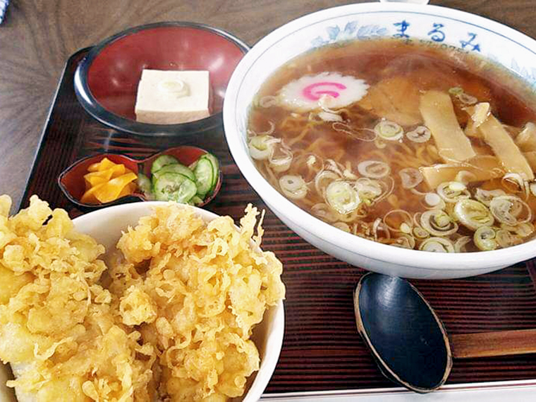 ラーメンにセットしていた頃の「ミニ穴子天丼」（現在はミニの提供は終了）