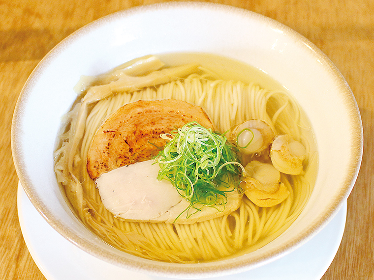 「ホタテ塩そば」(900円)