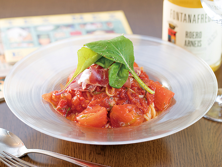 「トマトの冷製パスタ~生ハム添え~」(1,430円)