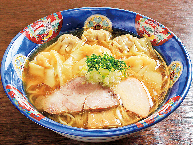 「特製ワンタン麺（重ね味）」（1,100円）