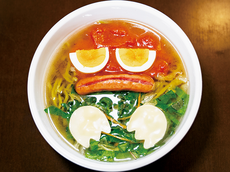 「ピグモントマトラーメン」（白麺950円、アスパラ麺1,050円）