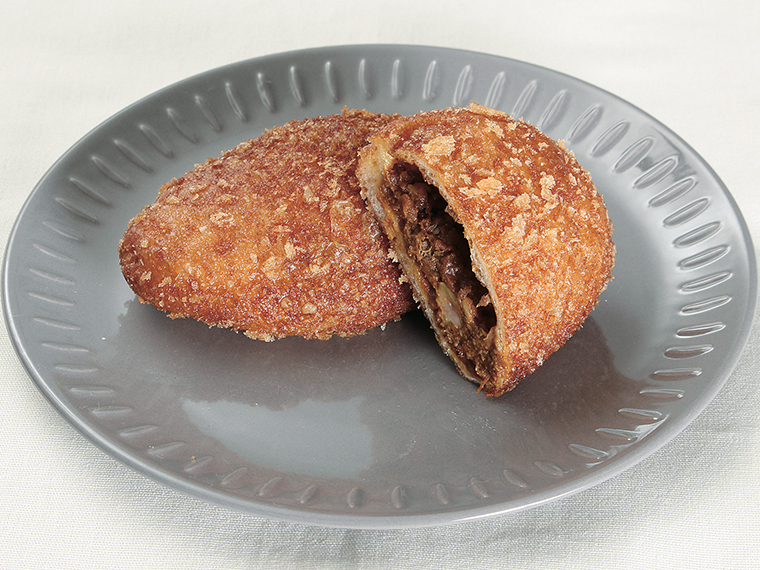 「カレーパン」(1個190円)