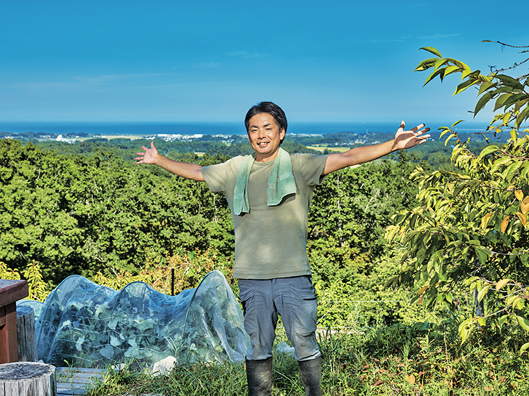 新地町のニュースポット『まぁるの庭』で、秋バラの開花に向けて準備中。入場料500円・中学生以下無料・ペット入園可、 火曜日定休(12月~2月は冬期休園)