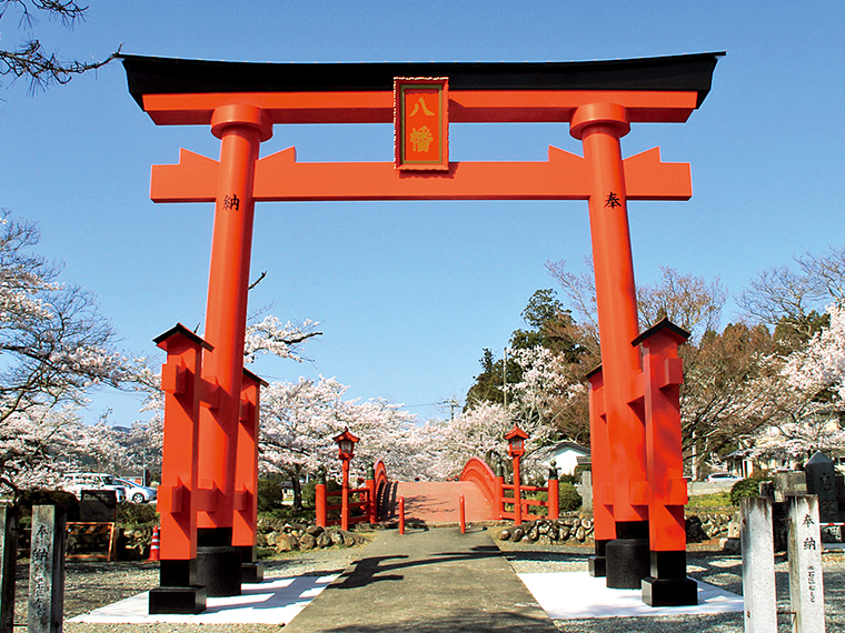 【涼ヶ岡八幡神社（すずみがおかはちまんじんじゃ）】