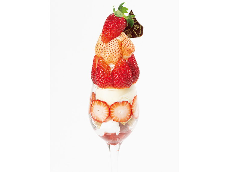 「淡雪といばらキッスのパフェ」(1,500円・店内飲食税込1,650円)