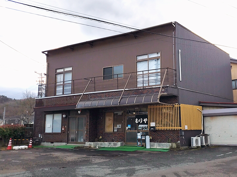 腹ペコで来店すると胃は落ち着きませんが。外観はいつも落ち着きのある佇まい