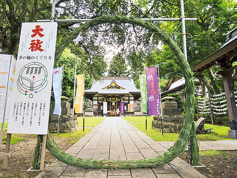 【鏡石鹿嶋神社（かがみいしかしまじんじゃ）】