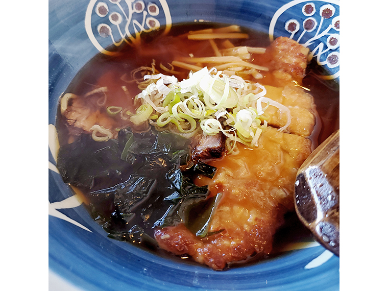 肉の競演!「スタミナラーメン」(950円)
