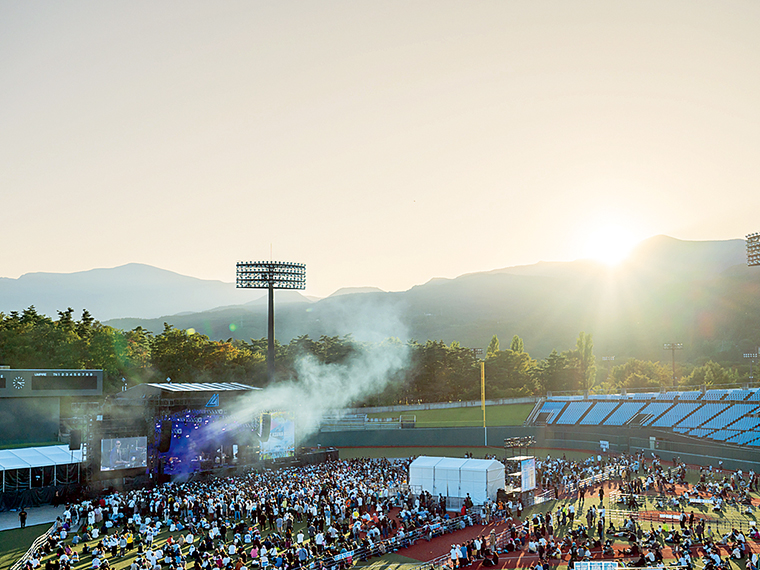 球場がライブ会場に