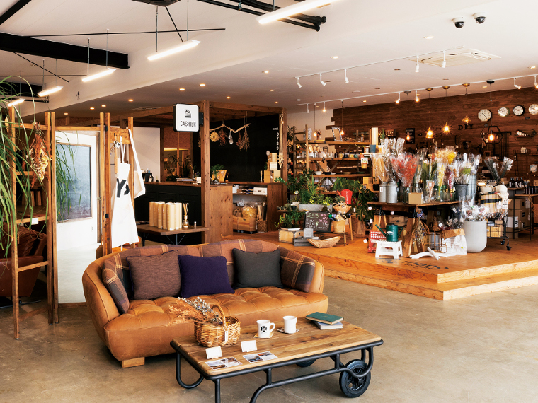 【Rough Laugh　須賀川店】カフェ（gatto coffee）／物販（manoDIYstore）どちらでも会計から7％OFF