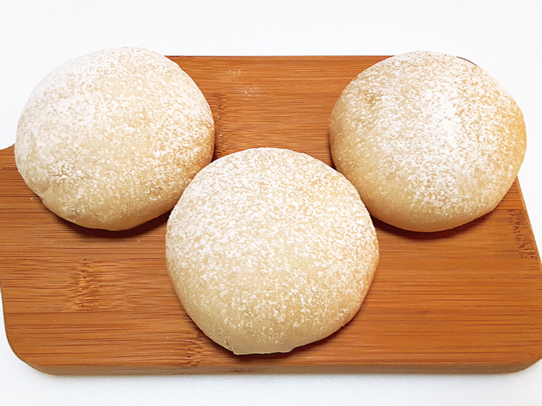 「食事ぱん(テーブルロール)」(250円)