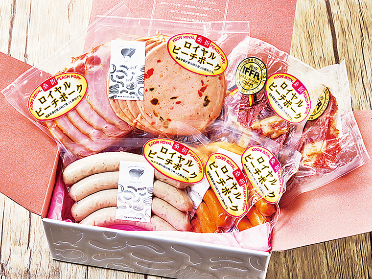 「ロイヤルピーチポーク モンモ良品特選セット」（5,000円）【うぶかの郷［桑折町］】